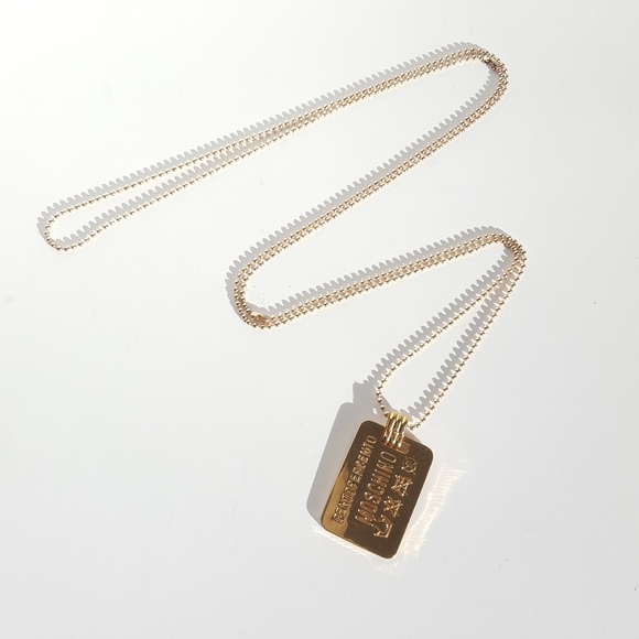 MOSCHINO Dog Tag Necklace Vintage 24k Plated - Picture 4 of 15